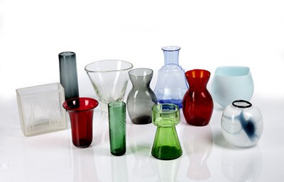 Lot 432 - Collection of Scandinavian glass to include:...