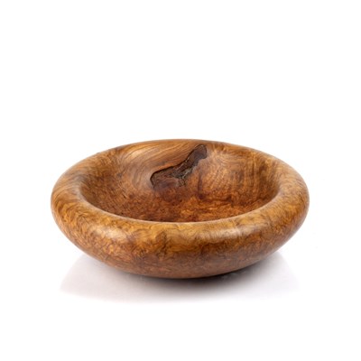 Lot 111 - Tobias Kaye (b.1956) burr elm bowl, signed to...