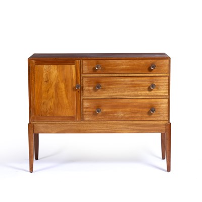 Lot 101 - Gordon Russell walnut sideboard, unmarked, 116....