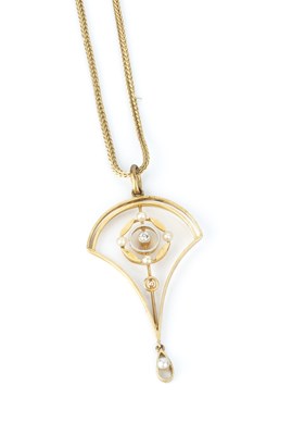 Lot 98 - A gem set pendant on chain, the openwork...