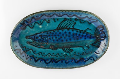 Lot 695 - Philip and Frannie Leach Platter slipware,...
