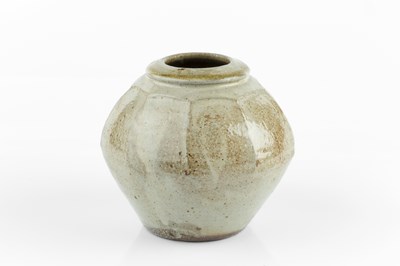 Lot 516 - Phil Rogers (1951-2020) Vase ash glaze, the...