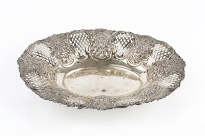 Lot 652 - A late Victorian silver oval basket, the...