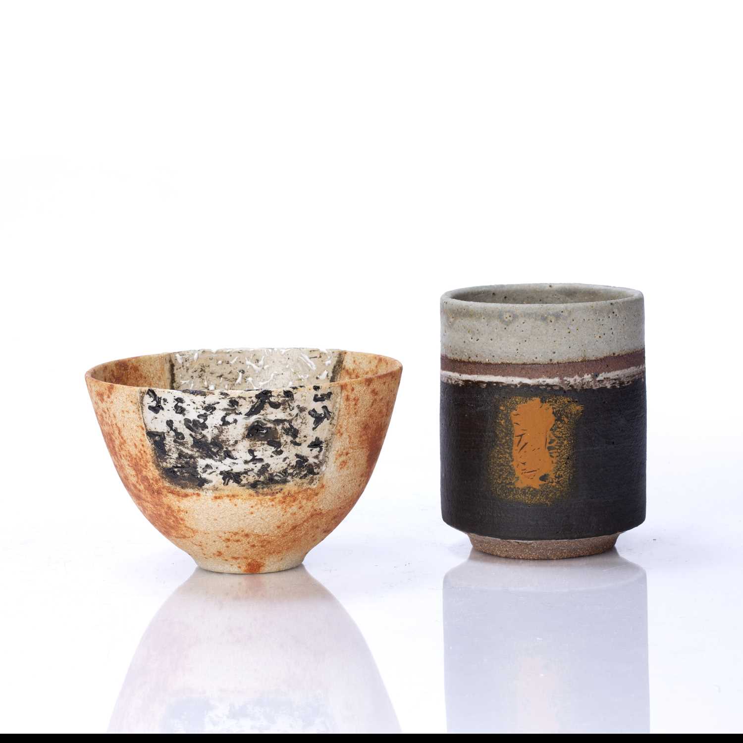 Lot 328 - Robin Welch (1936-2019) studio pottery bowl,...