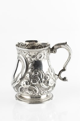 Lot 879 - An early Victorian silver baluster mug,...