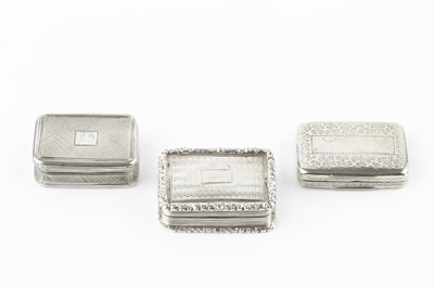 Lot 532 - A William IV silver rectangular vinaigrette,...