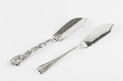 Lot 721 - A mid Victorian silver butter knife, the...