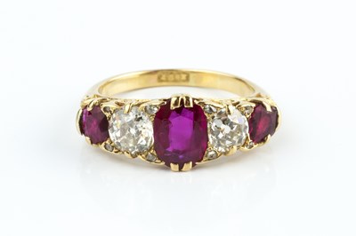 Lot 197 - A ruby and diamond five stone ring,...