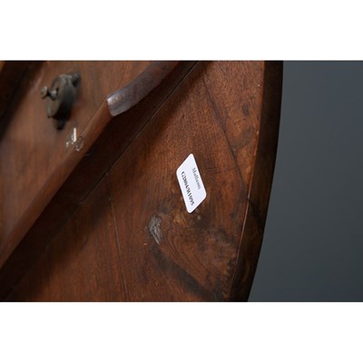 Lot 4 - A George III mahogany circular tilt top...