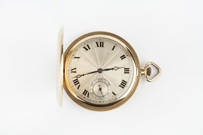 Lot 304 - A 9ct gold hunter pocket watch, the...