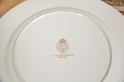 Lot 68 - Royal Worcester Hyde Park 1966 Dinner Service,...