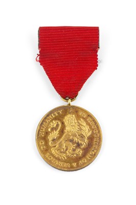 Lot 569 - A nine carat gold Daily Mirror Award of Honour...