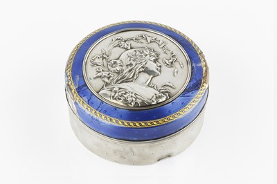 Lot 572 - A French Art Nouveau silver circular box and...