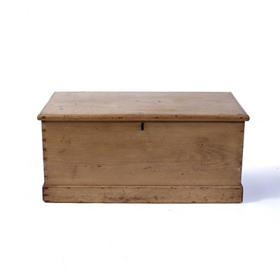 Lot 22 - Pine blanket box early 20th Century, with iron...