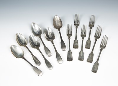 Lot 226 - Set of six Georgian silver spoons bearing...