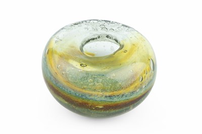 Lot 865 - George Elliott of Bewdley (1933-1998) Vase,...
