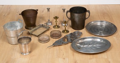 Lot 6 - A group of silver plated and metalware...