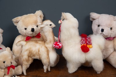 Lot 120 - A collection of seventeen various teddy bears...