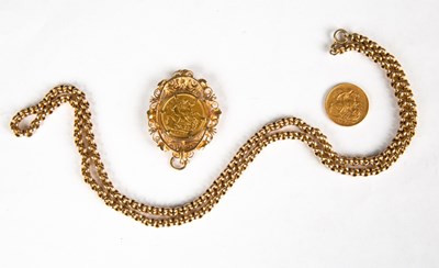 Lot 12 - A Victorian gold sovereign dated 1892 and a...