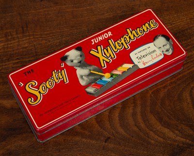 Lot 108 - A vintage set of Sooty, Sweep and Sue hand...