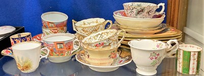 Lot 377 - A collection of 19th century porcelain to...